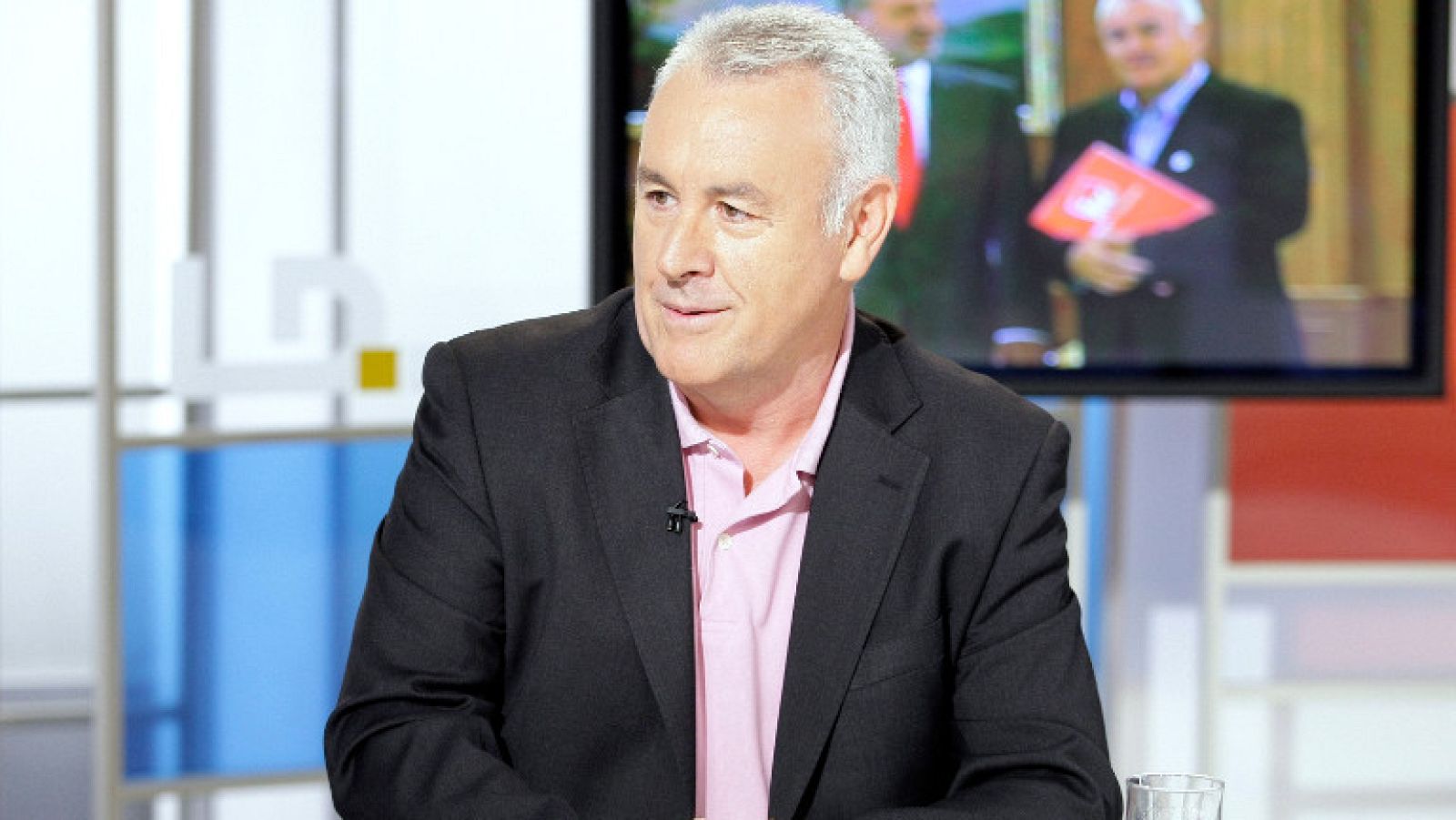 Los desayunos de TVE - Cayo Lara, coordinador federal de Izquierda Unida - Ver ahora