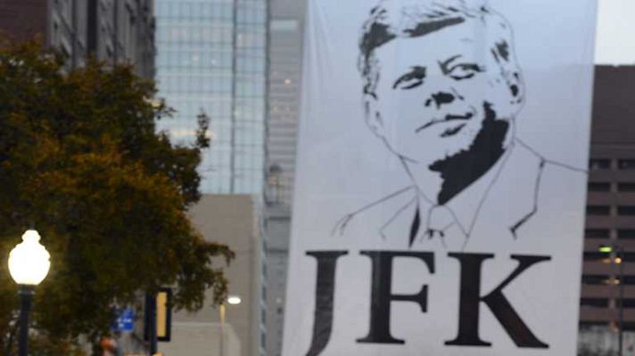 Telediario 1 - Telediario - 15 horas - 22/11/13