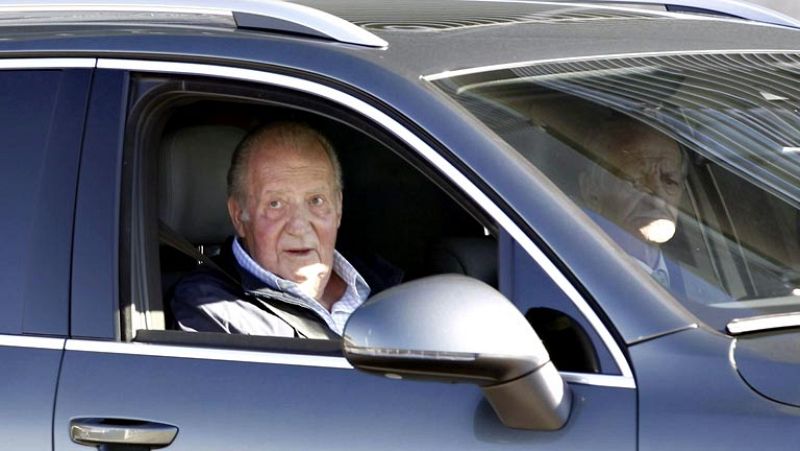 El rey, a su salida del hospital tras recibir el alta: "Estoy fenomenal" - Informativo 24h | Ver