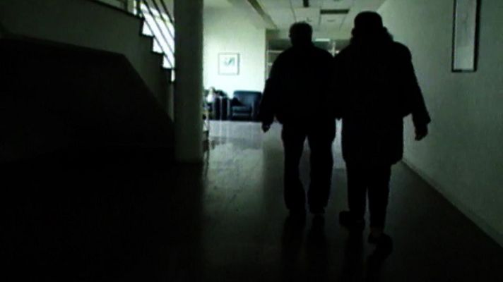 Documentos TV - Lejos del manicomio