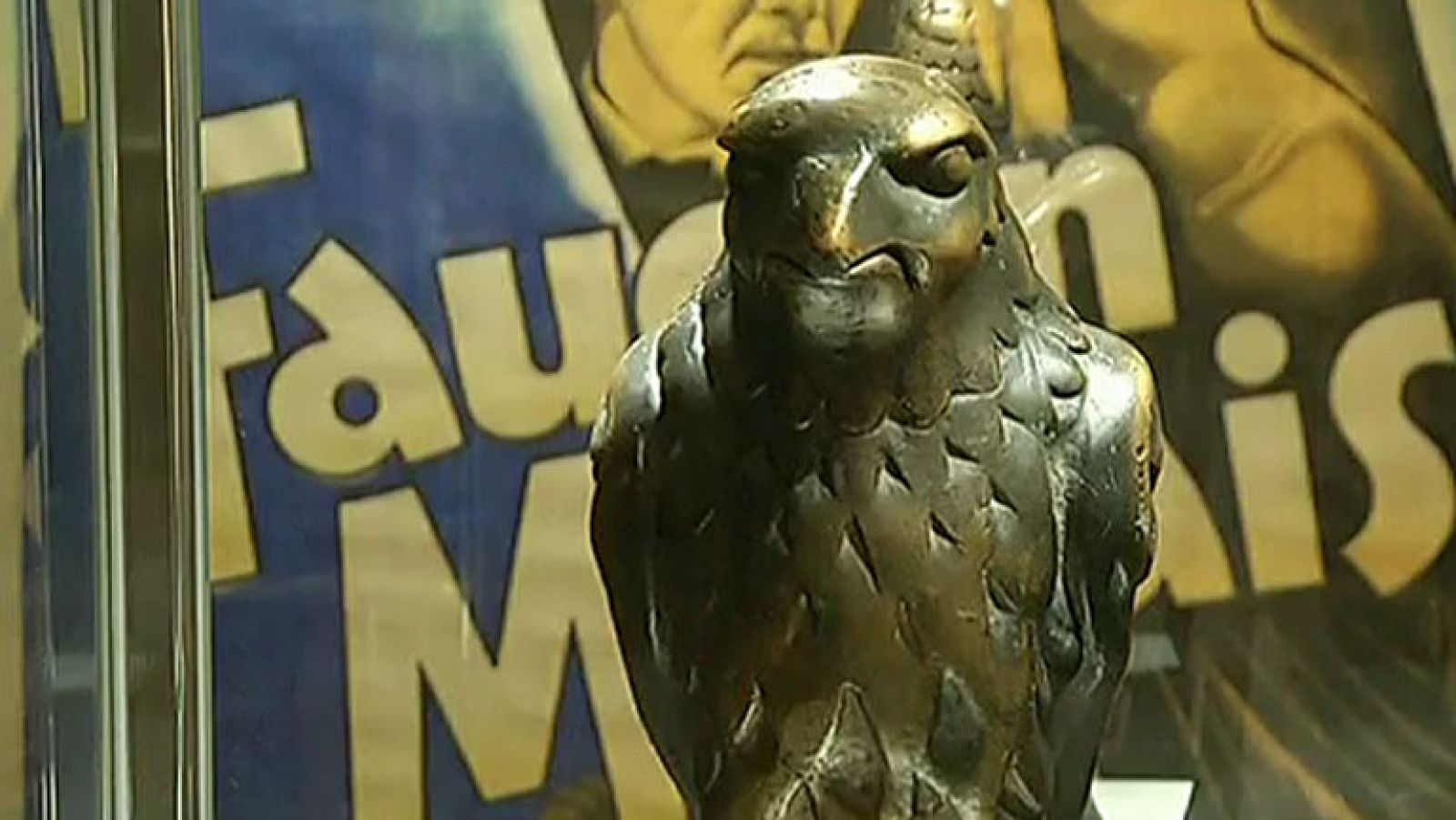 Se subasta la estatua de "El Halcón Maltés" | Ver