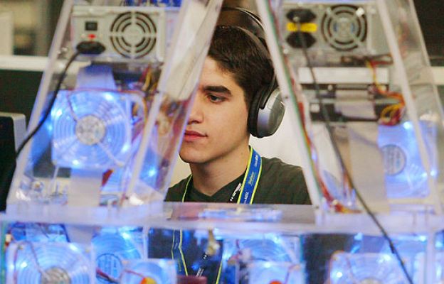 Ciencia y tecnología en Rtve.es - La Campus, en Valencia (2000)