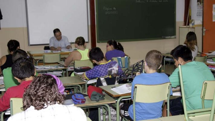 Telediario 1 - Conductas agresivas en las aulas