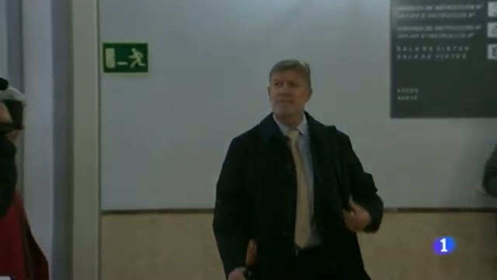 Informatiu Balear 2 - 27/11/13 | Ver