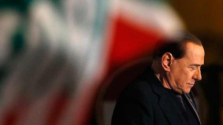 Informativo 24h - Berlusconi, expulsado del Senado italiano por su condena por fraude fiscal