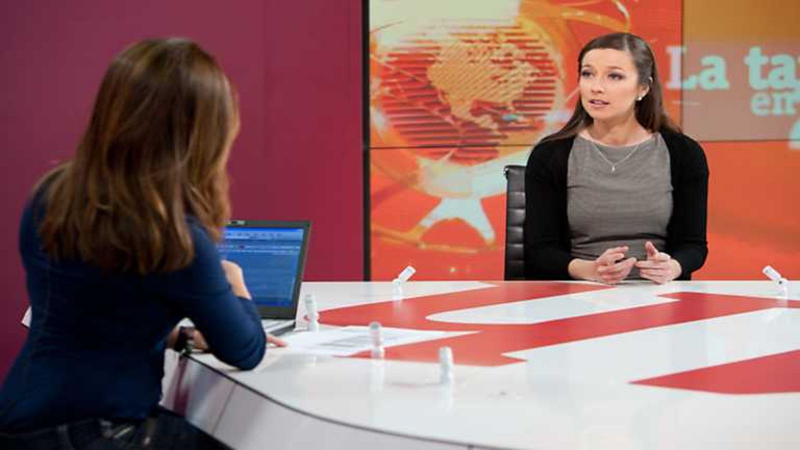 La tarde en 24 horas - Bloque 18 h. - 28/11/13 - Ver ahora