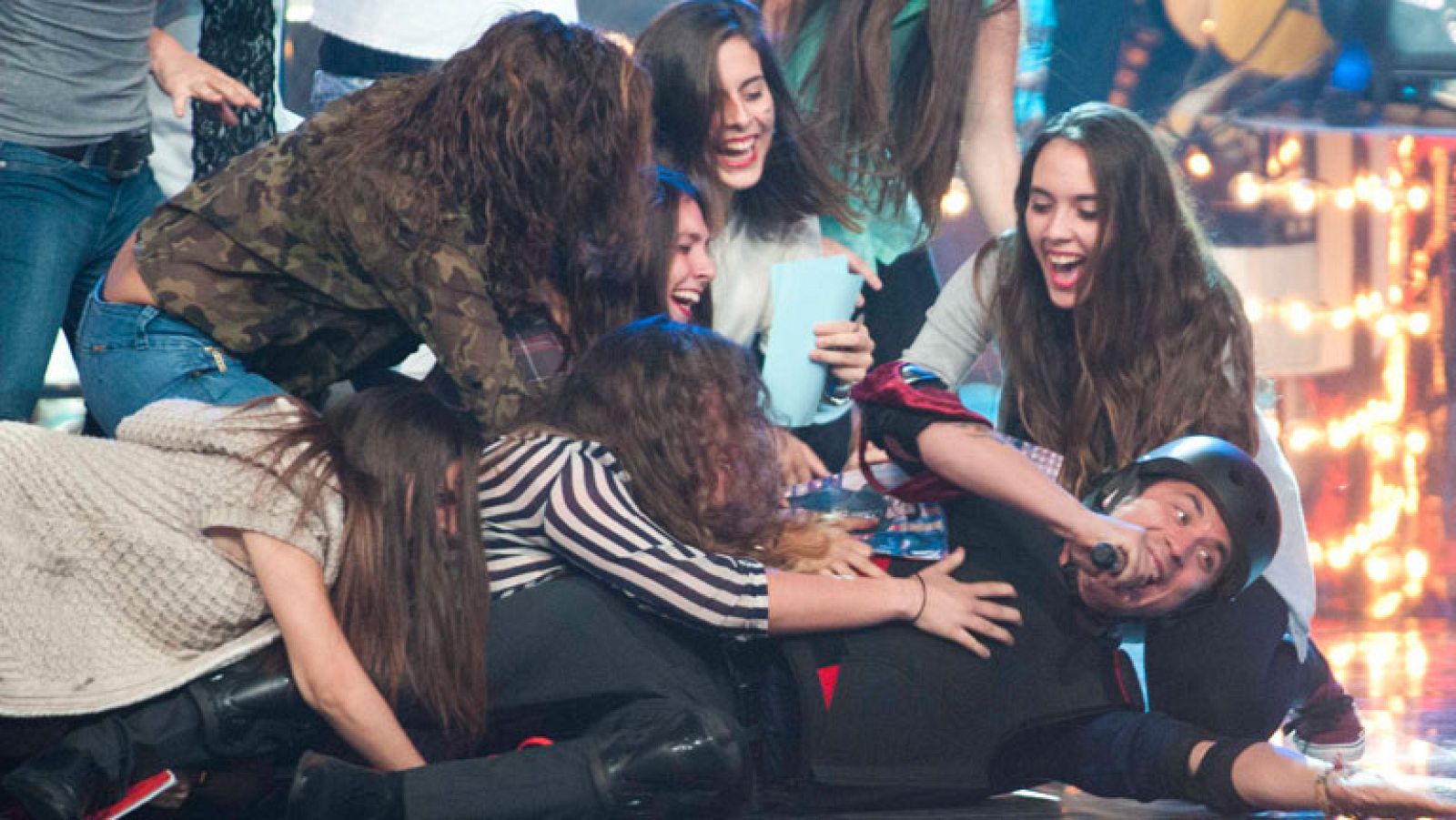 Uno de Los Nuestros - Público hostil: Jose Montoro