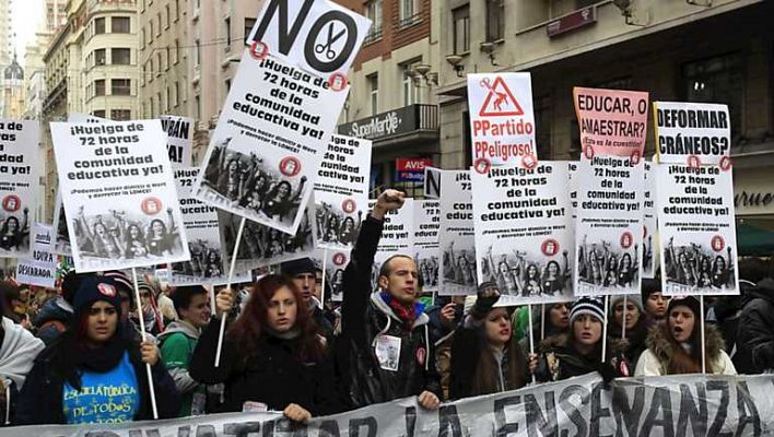 Telediario 1 - Telediario - 15 horas - 30/11/13