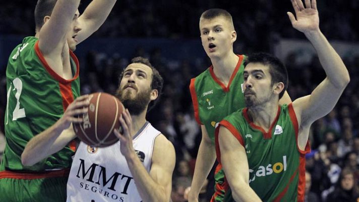 Baloncesto en RTVE - Cajasol 62 - Real Madrid 97