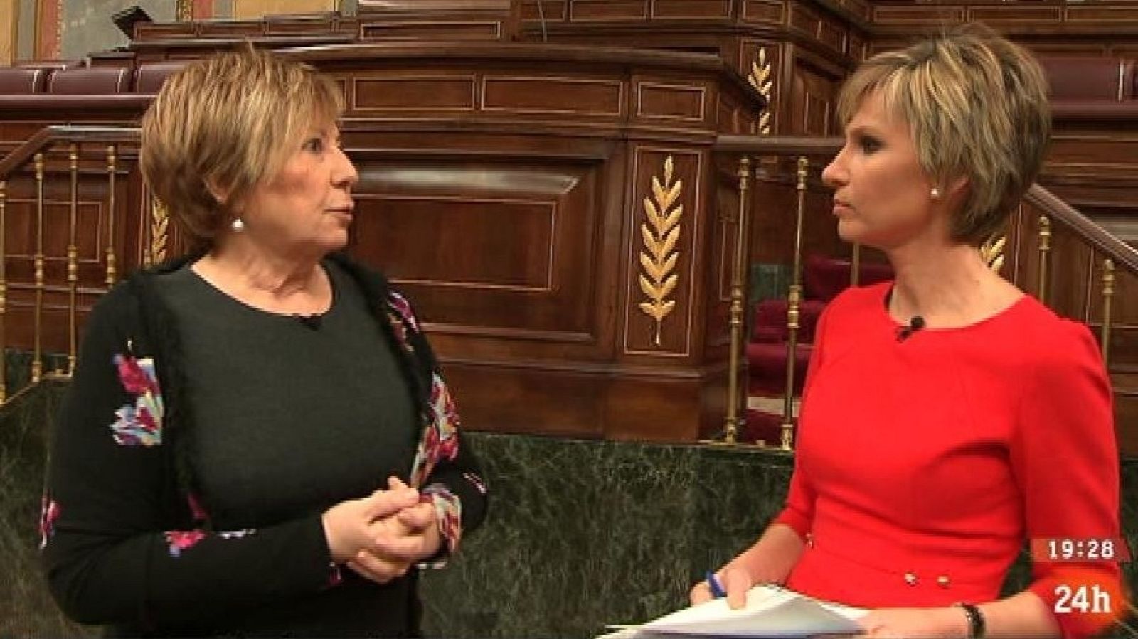 Parlamento - La entrevista - Celia Villalobos  y Ana Jiménez - 30/11/2013