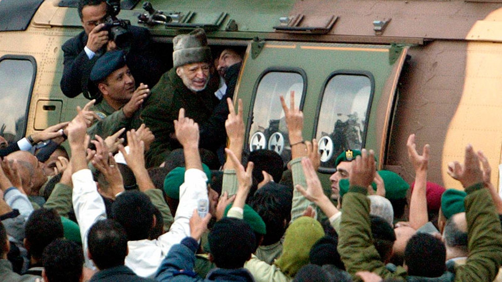 Los investigadores franceses descartan que Arafat fuese envenenado, según los medios galos | Ver