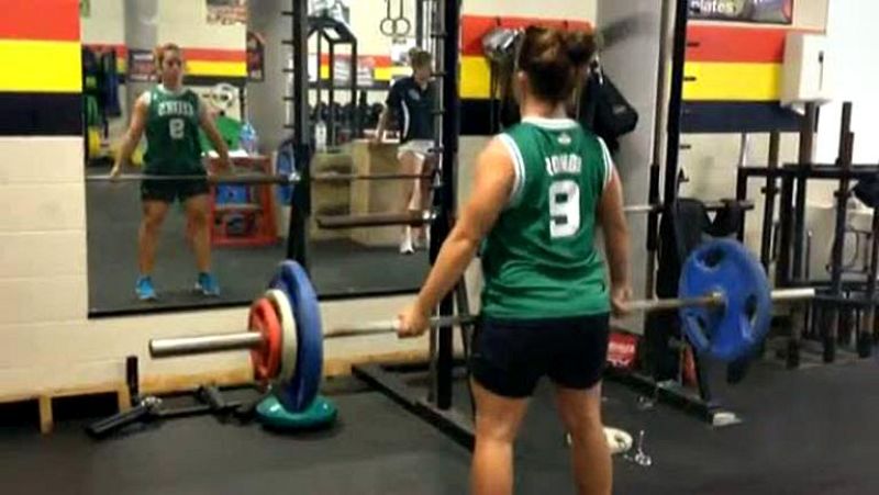 Son Patricia García, Berta García e Irene Schiavón; tres jugadoras de la selección española de rugby que han emigrado a 19.000 kilómetros, a Nueva Zelanda, para mejorar su técnica en un país con 600 equipos y 147.000 licencias (14.000 de ellas de fém