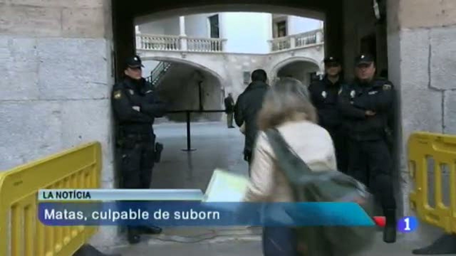 Informatiu Balear 2 - 05/12/13 | Ver