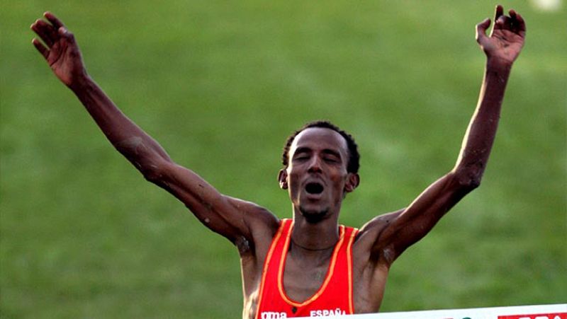 El 9 de diciembre del 2010 los cimientos del atletismo español se removieron con el estruendo de la Operación Galgo, la supuesta trama de dopaje que al principio tuvo como víctima mediática a Marta Domínguez -luego absuelta- y luego se saldó con un s