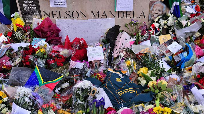 Telediario 1 - La casa de Mandela se convierte en destino de peregrinaje