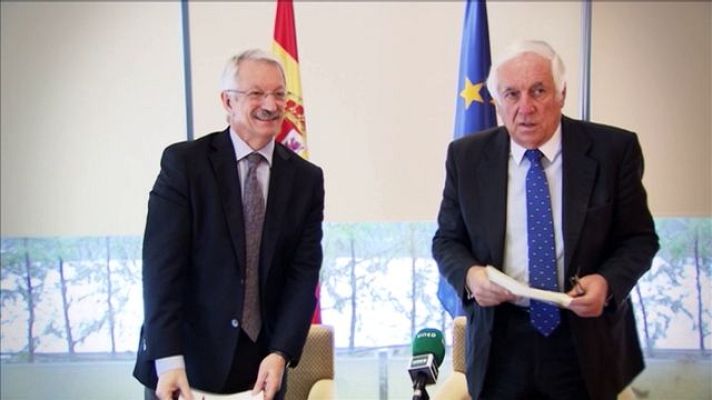 Universo UNED - CSEV y Marca España unidos.