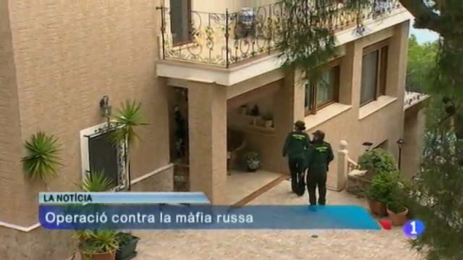 Informatiu Balear 2 - 11/12/13 | Ver