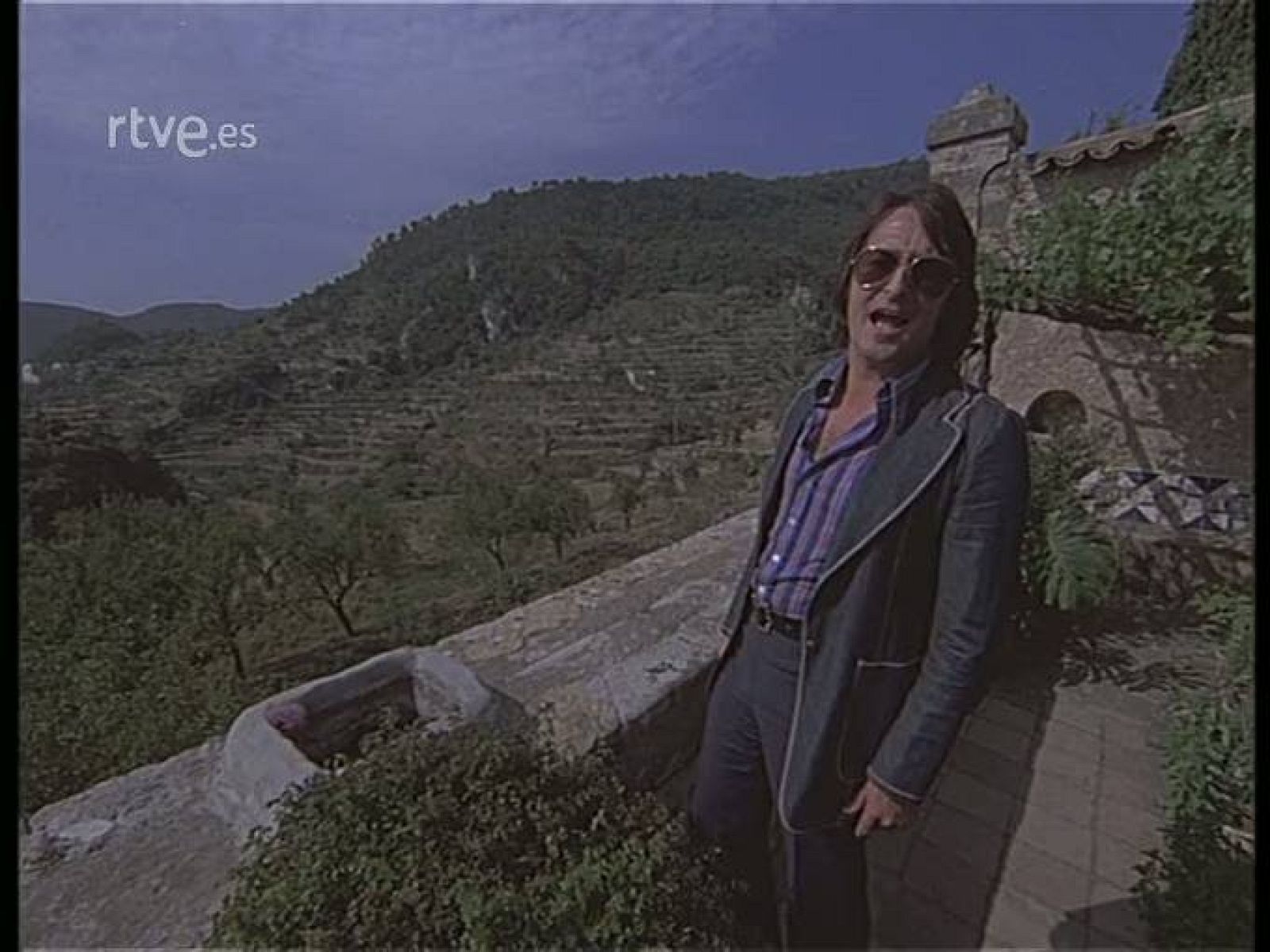 Cachitos de hierro y cromo - El videoclip antes del videoclip - Tu cachito entero - 'Un beso y una flor', de Nino Bravo