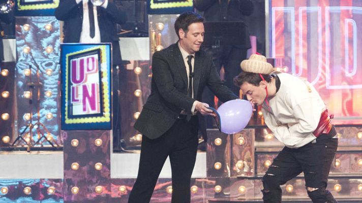 Uno de Los Nuestros - Wences canta con helio