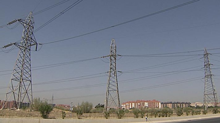 Telediario 1 - CNMC: análisis de precios de la luz