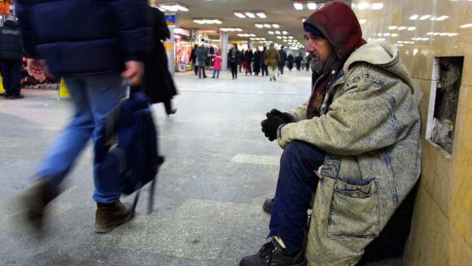 El Gobierno destinará 93 millones de euros al día para paliar la exclusión social