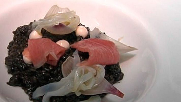 RTVE Cocina - Arroz meloso con atún y calamares