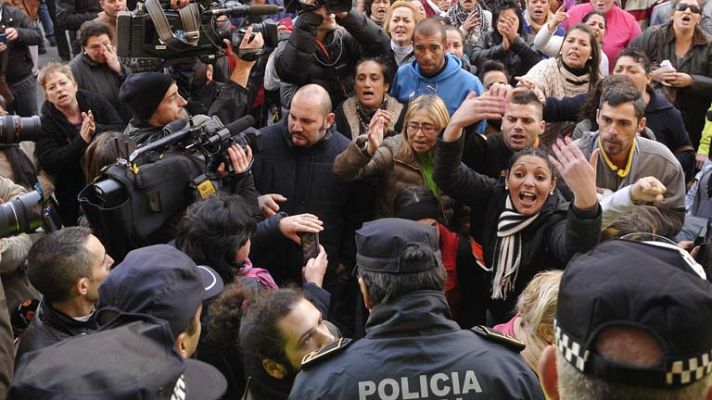 Telediario 1 - Investigación familia Alcalá G