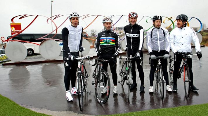 Telediario 1 - Indurain, Delgado, Freire, Olano y Astarloa estrenan el circuito mundialista de Ponferrada