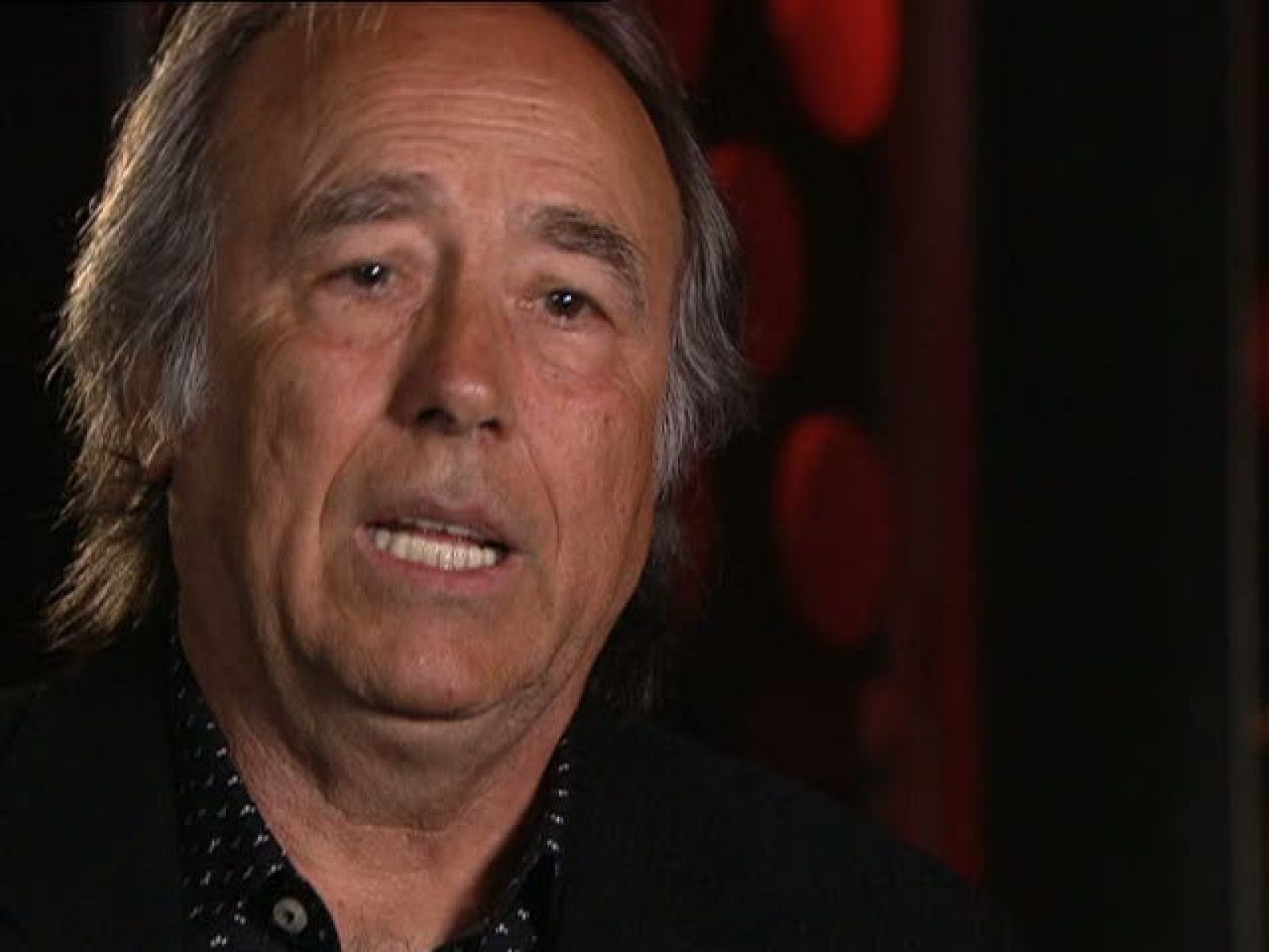 Joan Manuel Serrat, "desde que vi por primera vez a Lola sobre un escenario ya era una estrella"