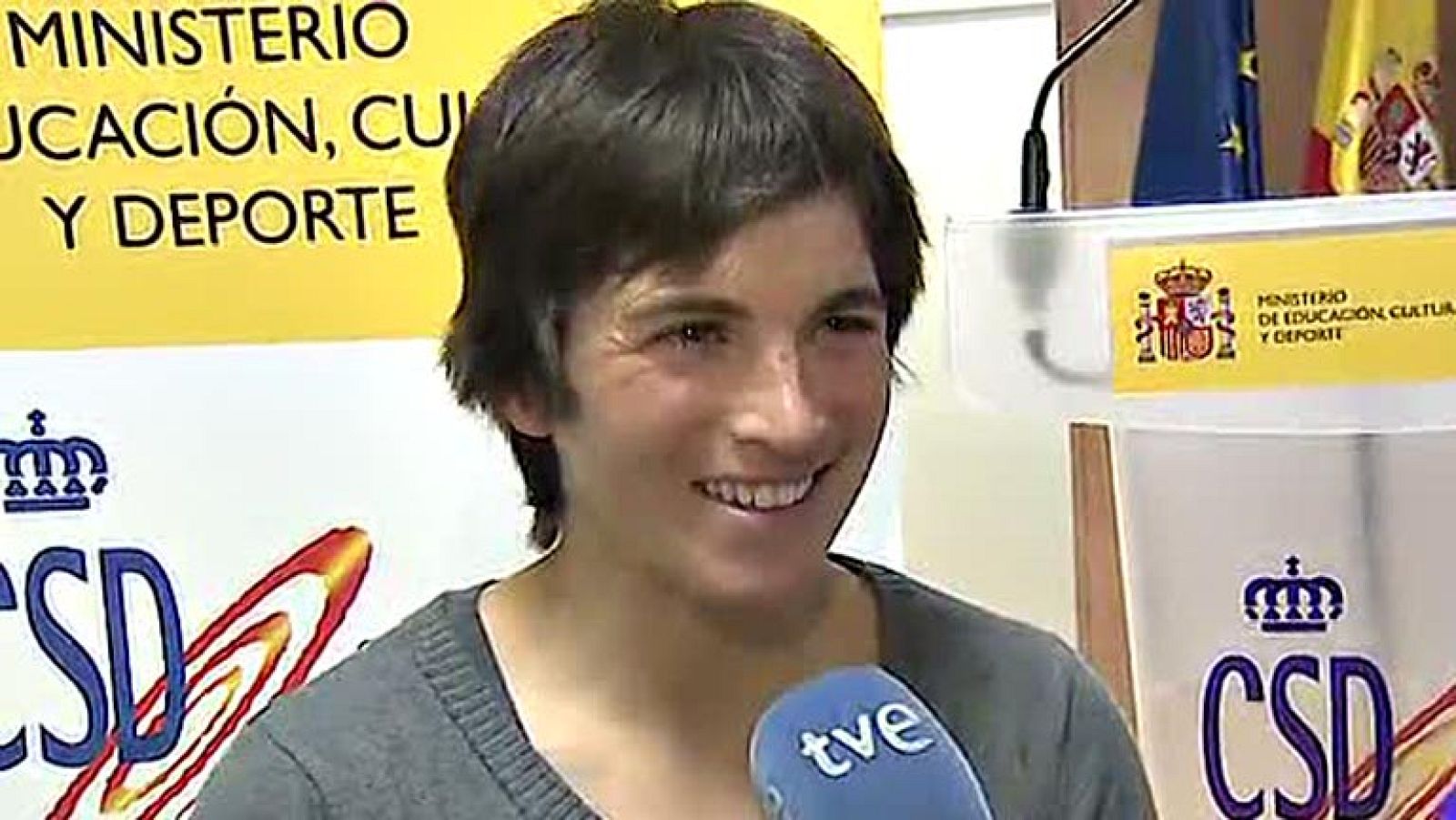 A sus 30 años, la vida profesional de Maialen Chourraut no ha variado muchos tras ser mamá. Anne ya tiene 6 meses y viaja siempre con su madre allá donde ella tenga que entrenar.