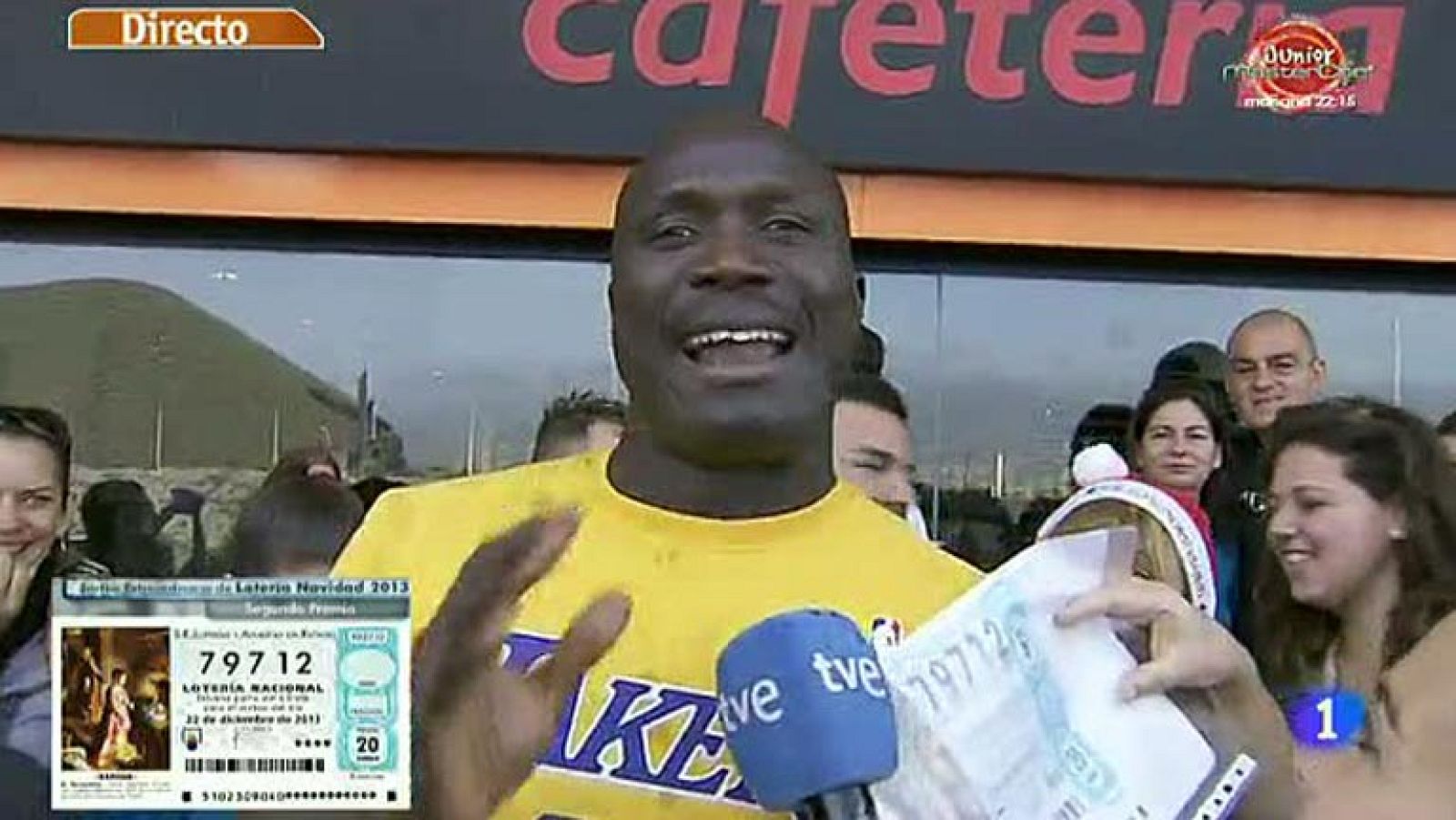 La mañana de La 1: 'Dani', que llegó en cayuco a Canarias, agraciado con el segundo premio