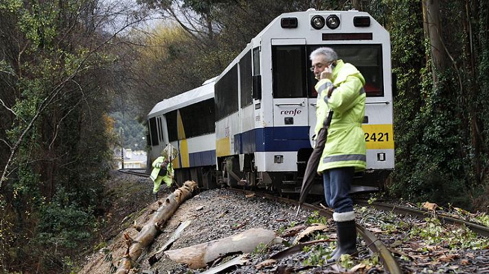 Informativo 24h - Galicia la más afectada por el temporal de viento y lluvia que entre hoy y mañana sufriran varias comunidades
