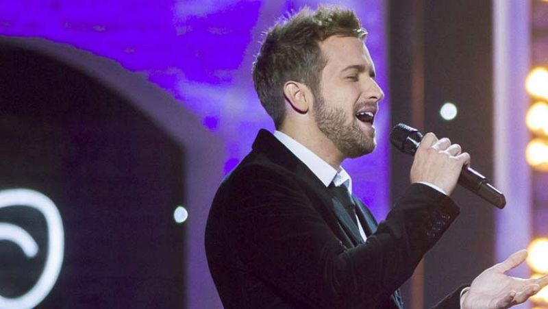 Pablo Alborán y Raphael felicitan la Navidad en La 1 de TVE