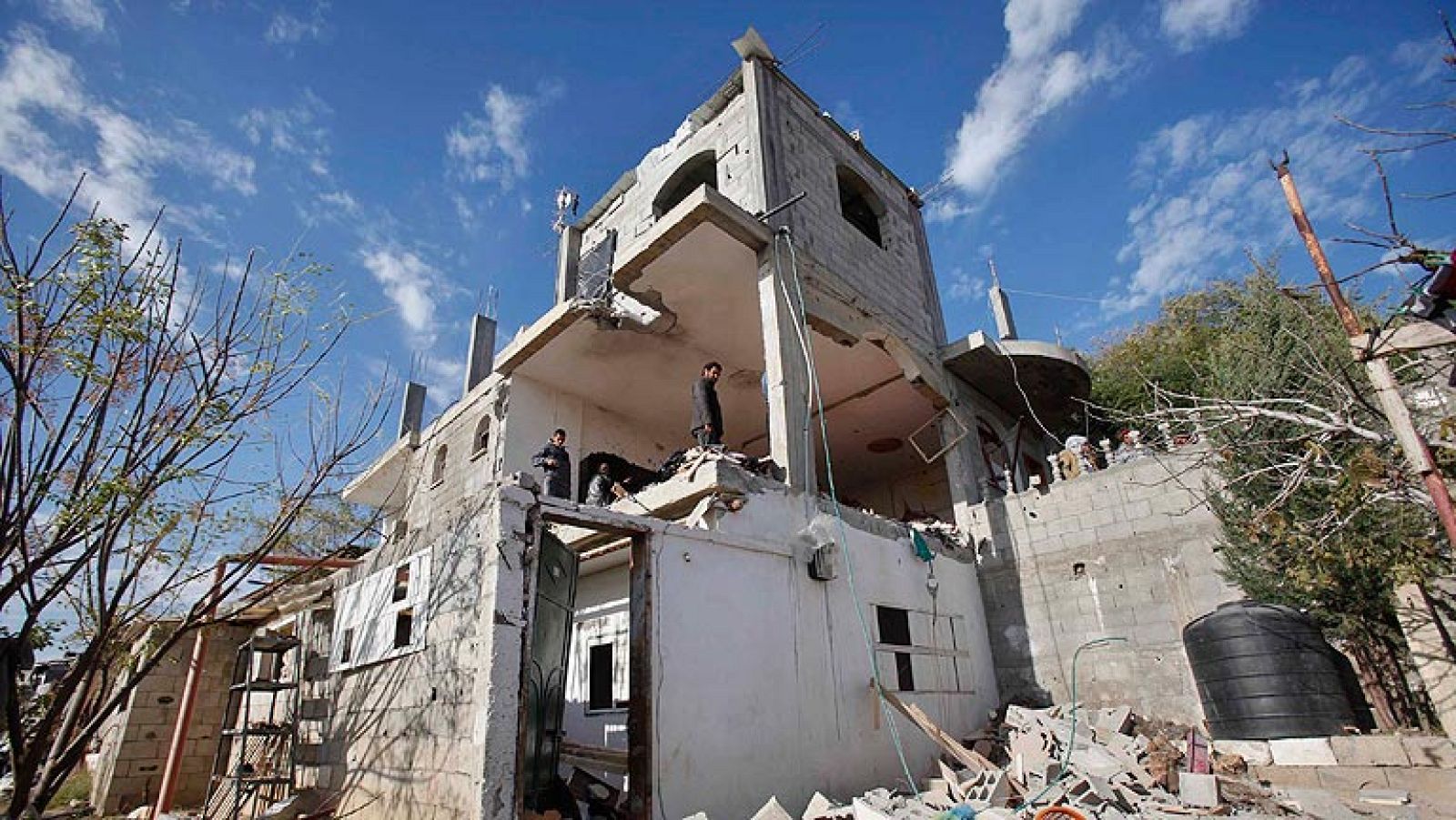 Israel bombardea Gaza en el peor enfrentamiento desde hace un año