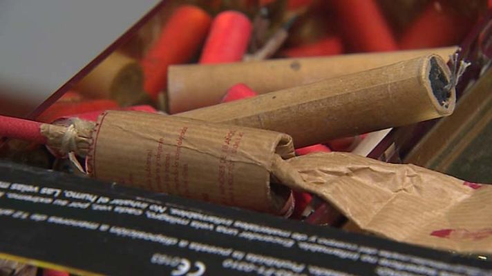 Telediario 1 - Artículos pirotécnicos en Navidad
