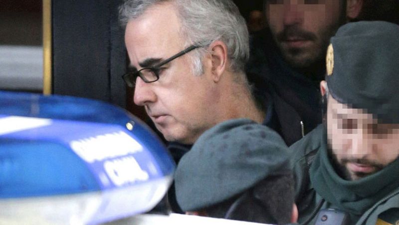 Hallan el móvil y el portátil de Alfonso Basterra