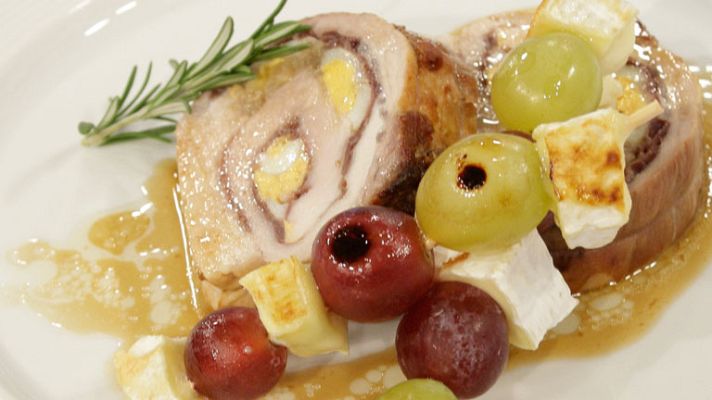 RTVE Cocina - Lomo de cerdo con brochetas de uvas