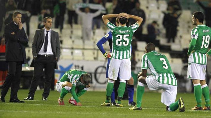 Telediario 1 - El Betis quiere salir del pozo a costa del Valladolid