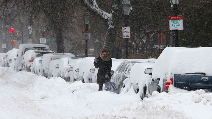 Telediario 1 - Tormenta de frío, nieve y viento
