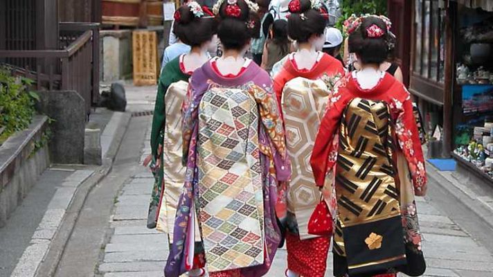 Informe Semanal - Japón,la estrategia de lo invisible