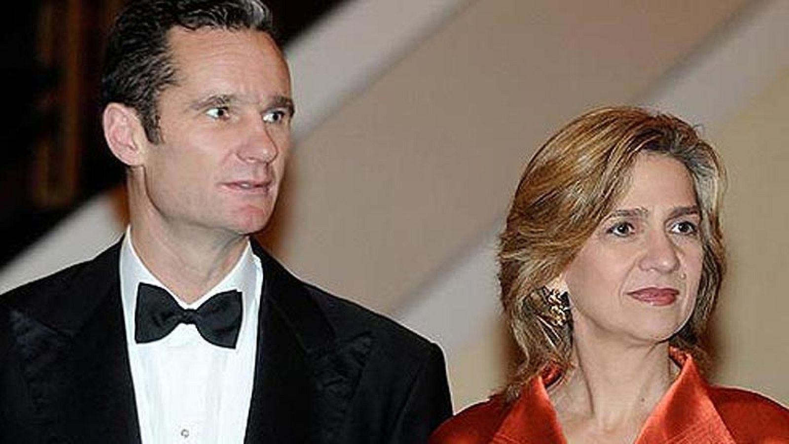 La infanta Cristina, imputada para declarar el 8 de marzo por el caso Nóos - Informativo 24h | Ver