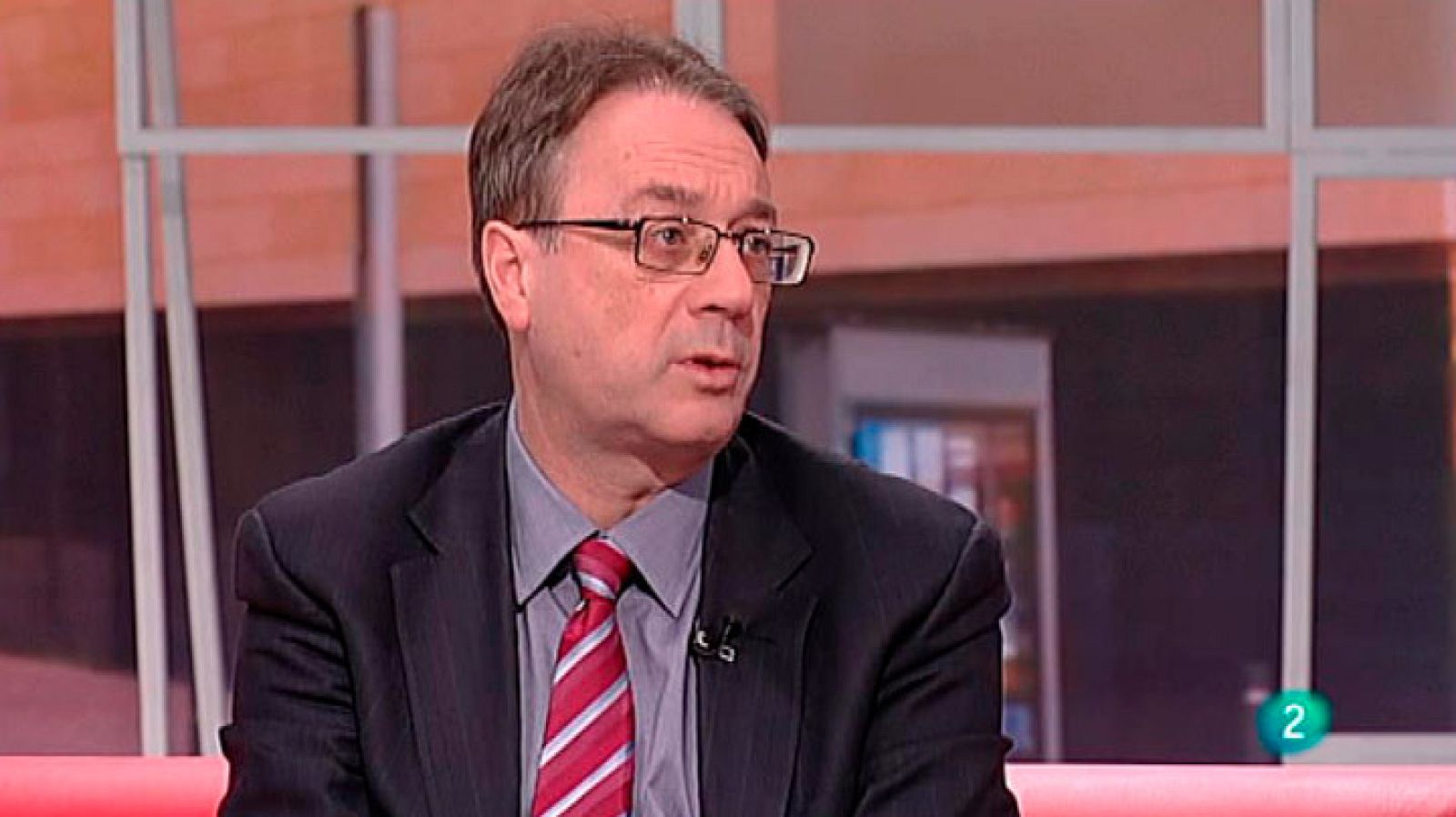 Para Todos La 2 -  Entrevista: Marc Simón, director del Área Social de la Fundación ¿la Caixa¿