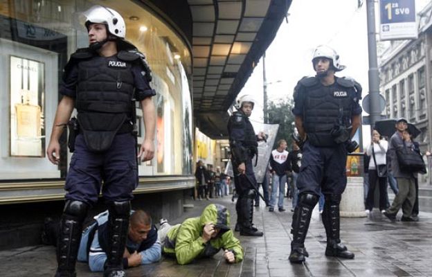  - Reacciones a detención de Karadzic