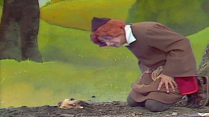 Programas y Concursos en el Archivo de RTVE - A media tarde - Las cuatro estaciones