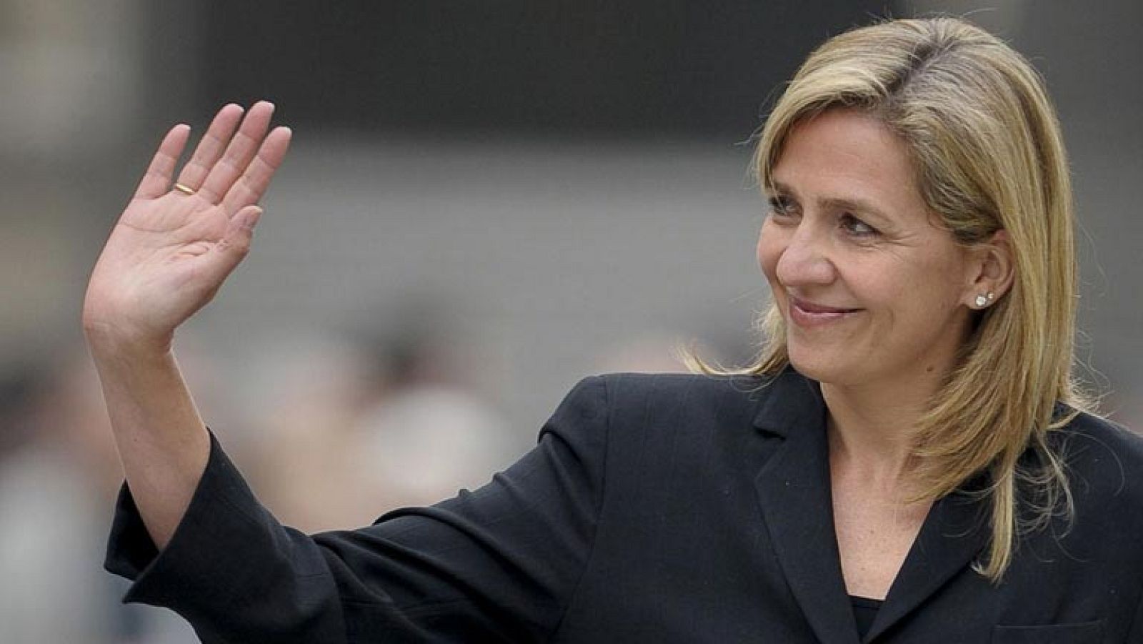 La infanta Cristina se ha reunido con uno de sus abogados para preparar la defensa - Informativo 24h | Ver