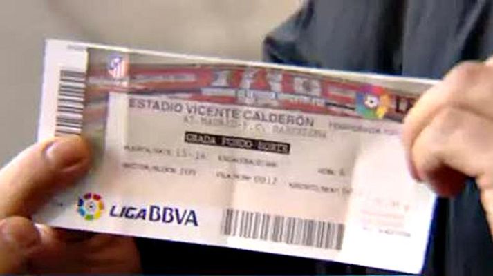 Telediario 1 - El Vicente Calderón cuelga el cartel de 'No hay billetes'