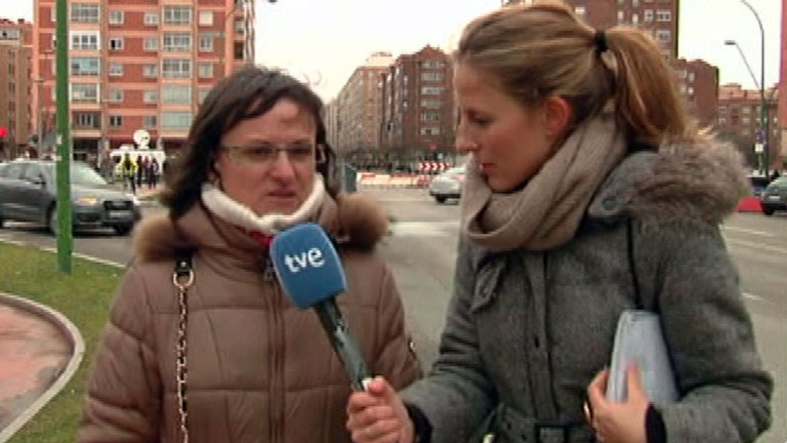 La mañana - Ana, presidenta de la Federación de Vecinos de Burgos: "Los ciudadanos nos sentimos engañados"