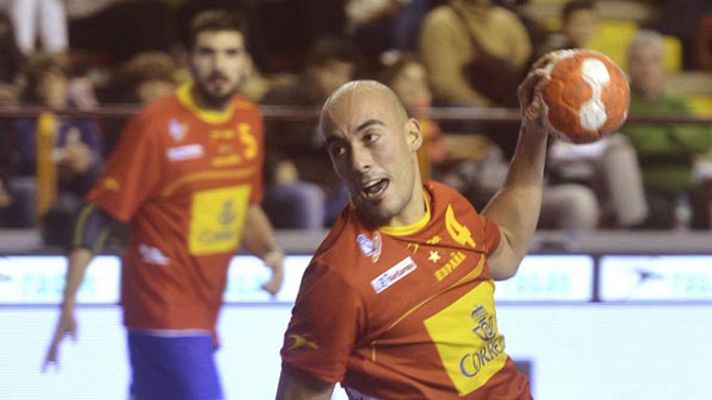 Telediario 1 - España busca un triunfo que certifique su pase a la segunda fase