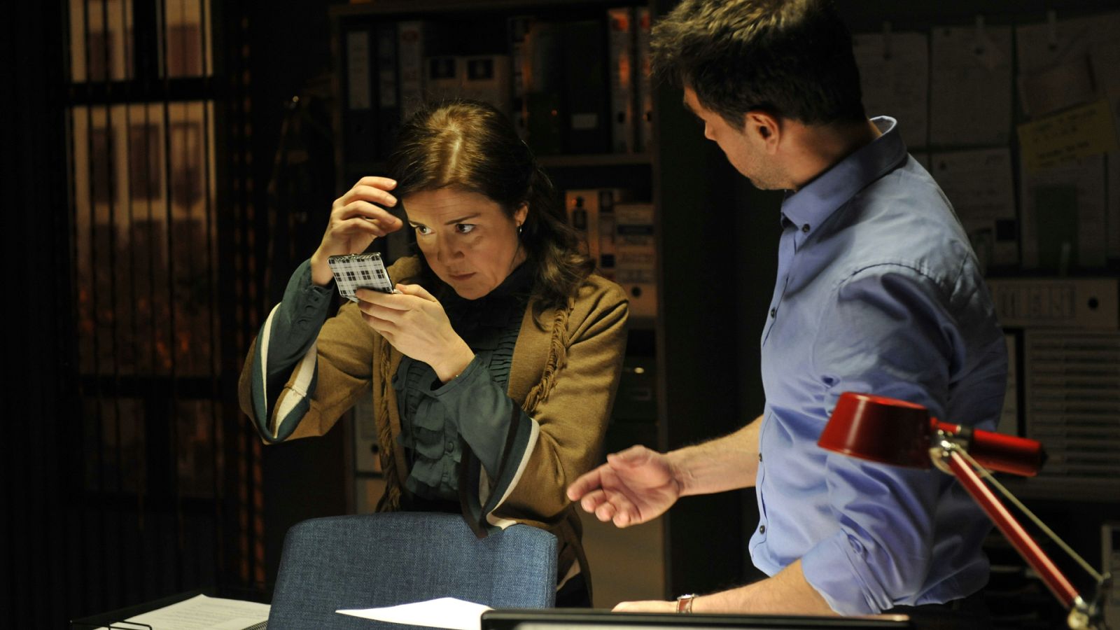 Los misterios de Laura - Episodio 6 - El misterio del asesino invisible - Ver ahora