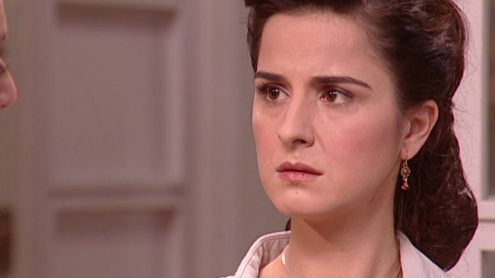 Amar en tiempos revueltos-  T3 - Episodio 22 - Ver ahora